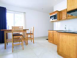 Cavilla Hotel & Apartment