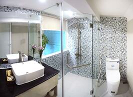 Cavilla Hotel & Apartment