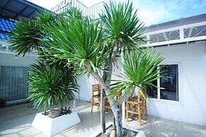 Cavilla Hotel & Apartment