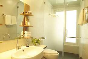 Cavilla Hotel & Apartment