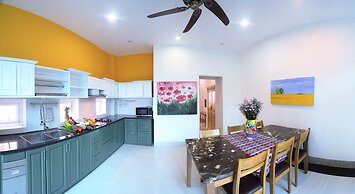 Cavilla Hotel & Apartment