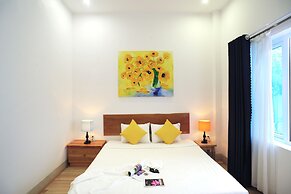 Cavilla Hotel & Apartment