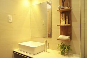 Cavilla Hotel & Apartment