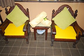 Melina's Beach Front Bungalow