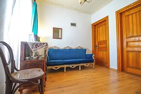 Alaybey Ada Evi