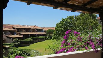 Capo Ceraso Family Residence