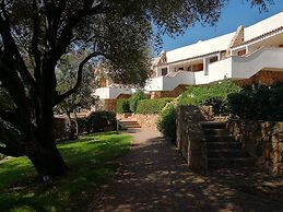 Capo Ceraso Family Residence