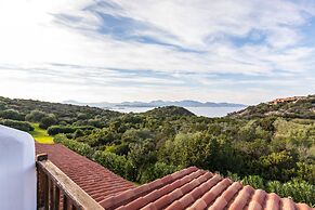 Capo Ceraso Family Residence