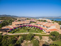 Capo Ceraso Family Residence