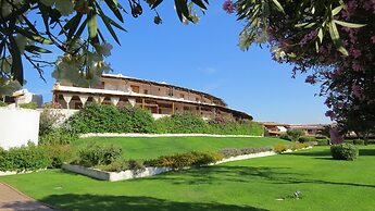 Capo Ceraso Family Residence