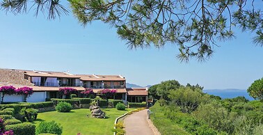 Capo Ceraso Family Residence