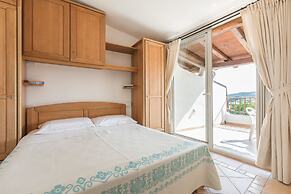 Capo Ceraso Family Residence