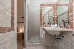 Capo Ceraso Family Residence