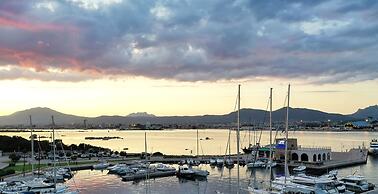 Capo Ceraso Family Residence