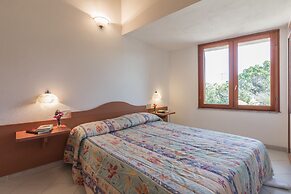 Capo Ceraso Family Residence