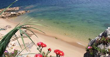 Capo Ceraso Family Residence