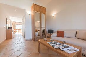 Capo Ceraso Family Residence