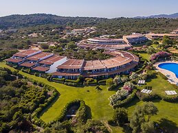 Capo Ceraso Family Residence