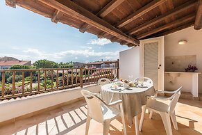 Capo Ceraso Family Residence