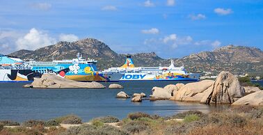 Capo Ceraso Family Residence