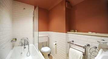 The Stag and Huntsman