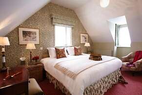 The Stag and Huntsman