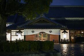 KATSURAGI Hotel Kitanomaru
