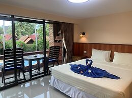 Laguna Beach Club Resort