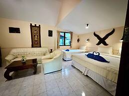 Laguna Beach Club Resort