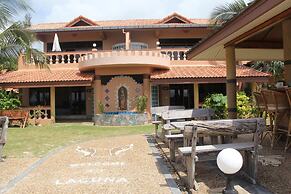 Laguna Beach Club Resort