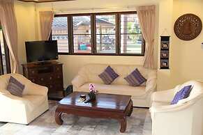 Laguna Beach Club Resort