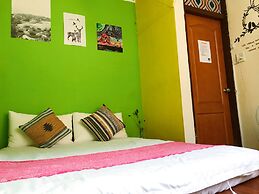 HouseNandoor - Hostel