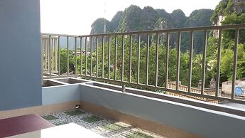 Limestone View Homestay