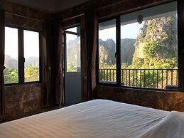 Limestone View Homestay