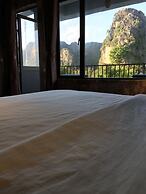 Limestone View Homestay