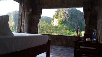 Limestone View Homestay