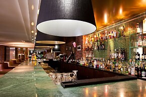 Benefit Plaza Congress Hotel