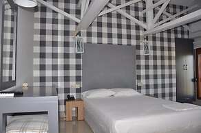 Ariadnes Holiday Accommodation