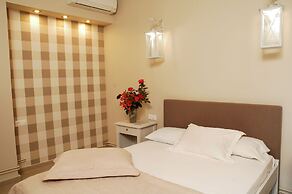 Ariadnes Holiday Accommodation