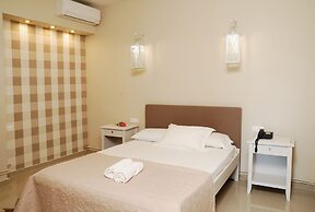 Ariadnes Holiday Accommodation