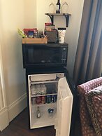 John Thomas Bed and Bath