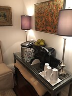 John Thomas Bed and Bath