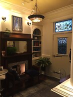 John Thomas Bed and Bath