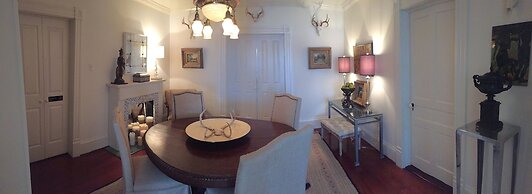 John Thomas Bed and Bath