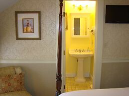 The Village Inn of Woodstock