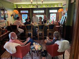 The Village Inn of Woodstock