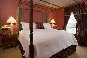 The Village Inn of Woodstock