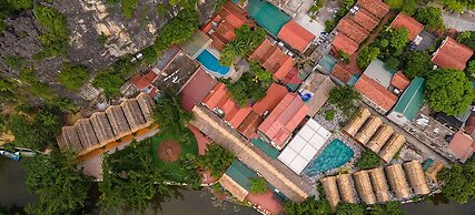 Tam Coc Bungalow