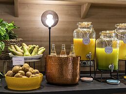 Novotel Muscat Airport