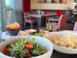 Novotel Muscat Airport